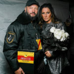 Охрана Йенни Берггрен (солистка группы Ace of Base) во время проведения праздничного концерта на площадке г. Сестрорецк