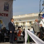 Праздник посетили Губернатор Санкт-Петербурга Г. С. Полтавченко и председатель ЗакСа Петербурга В. С. Макаров
