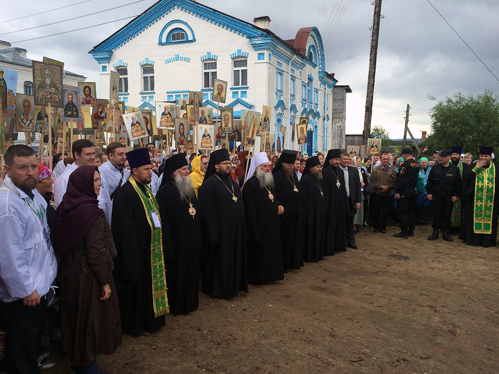 sura4 Безопасность крестного хода в селе Сура